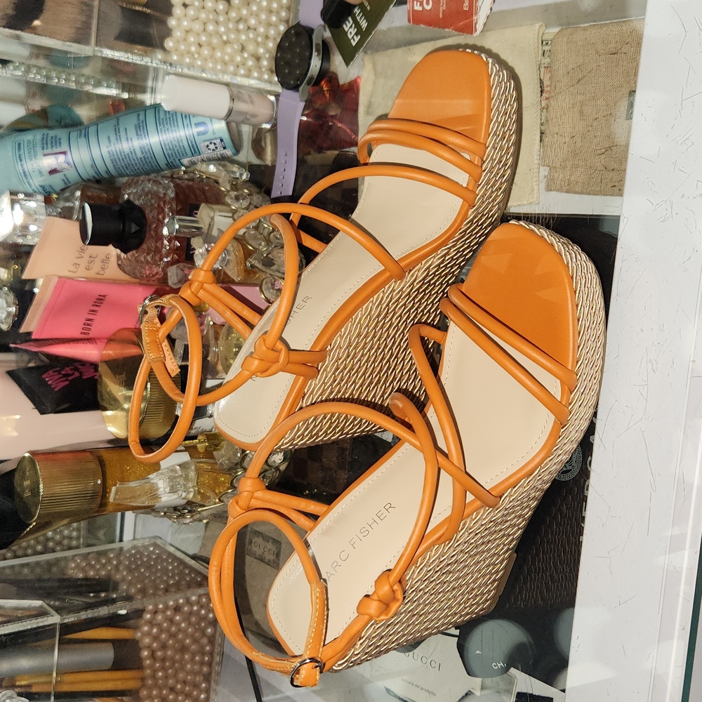 SOLD❗️Marc Fisher Brand New Sandal Wedges Size 6